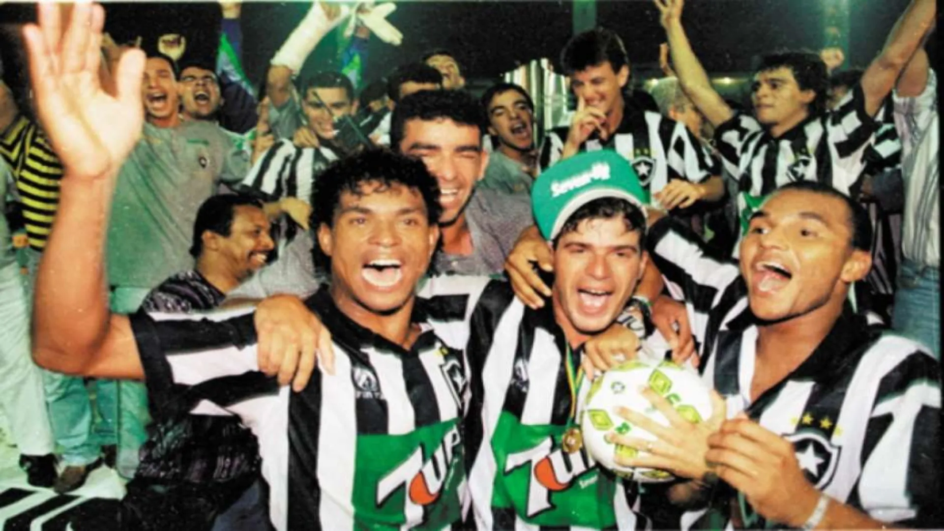 O Dia em que Túlio Maravilha Virou Lenda no Maracanã