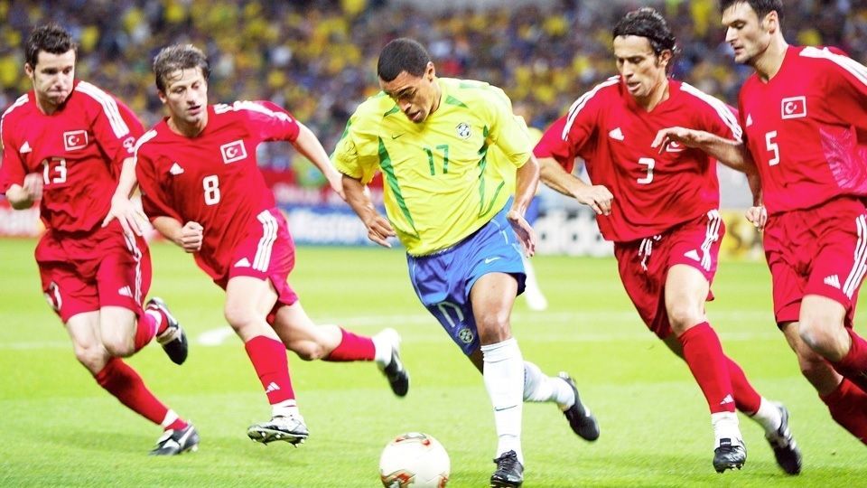 Ronaldo Cirúrgico: Brasil vence a brava Turquia e avança à final do Penta