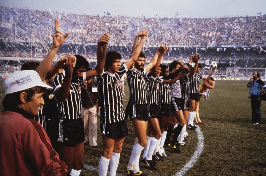 Corinthians 82: A Bola da Vez Era a Democracia