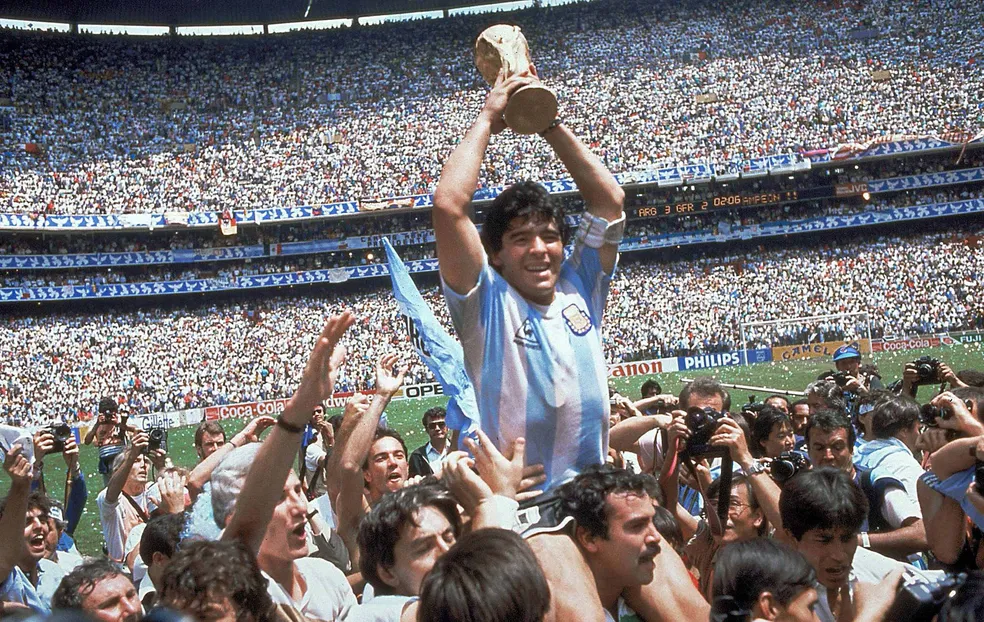 Maradona: Do Drible ao Mito no Gol do Século